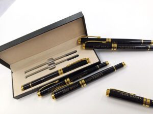 Jose Rizal University Ballpen  
#vjgraphicsprinting #growthroughprint #ipublishph #PrintItYourWay #offsetprinting #digitalprinting #corporategiveaways  #ballpens #laserengraved #laserengravedgifts #laserengraving  
www.vjgraphicarts.com